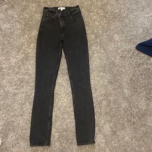 A&F Ultra High Rise -90’s Slim Straight (Curve Love)